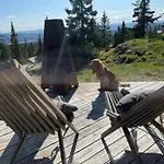 Дом отдыха Family With Sauna At *